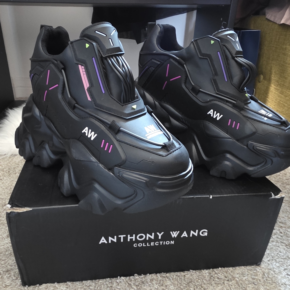 Anthony Wang Pomegranate Black Platforms